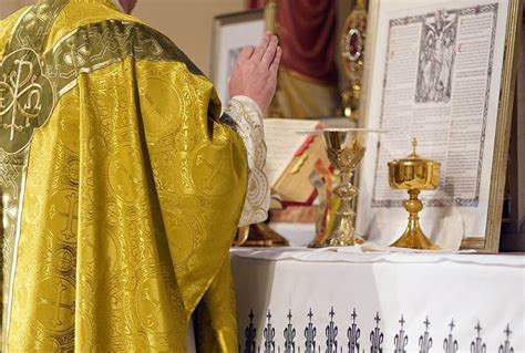 The Traditional Latin Mass Is Not The Problem With Traditionalist