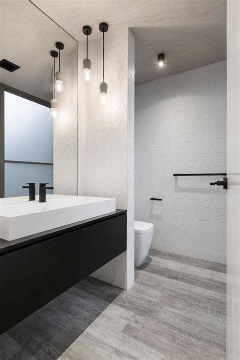 6 Ideas For Creating A Minimalist Bathroom