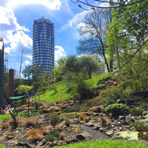 Parkplatz am stadion (erreichbar über stadtrodaer straße stadteinwärts) anzahl stellplätze: Botanischer Garten | Jena, Trip advisor, Wonders of the world