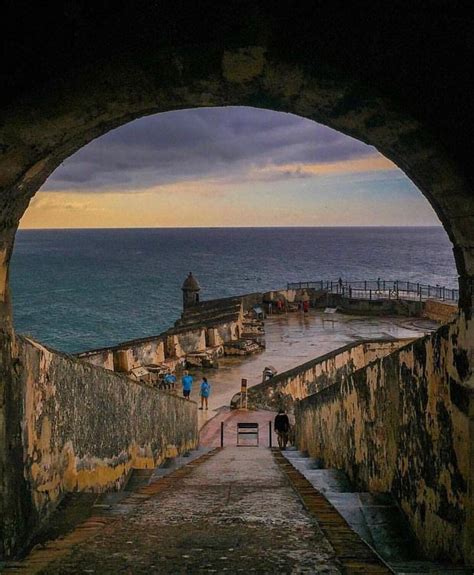 Puerto Rico 🇵🇷 On Instagram Castillo San Felipe Del Morro Viejo San