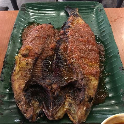 Burger bakar abang burn adalah burger bakar paling lazat dan terpantas di malaysia. 7 Restoran Ikan Bakar di Shah Alam Yang Pasti Bikin ...