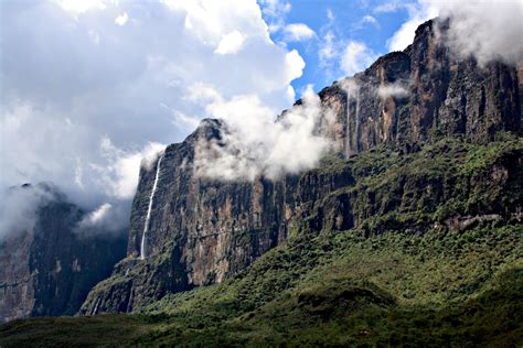 Trekking In South America Mount Roraima Venezuela