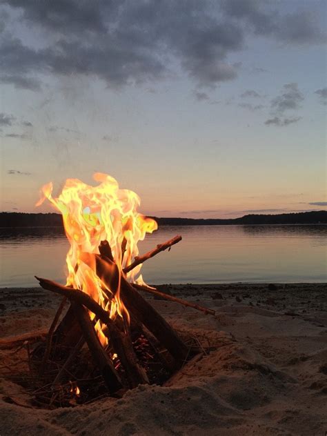 Beach Campfires Are The Best Kind Of Campfires Pics