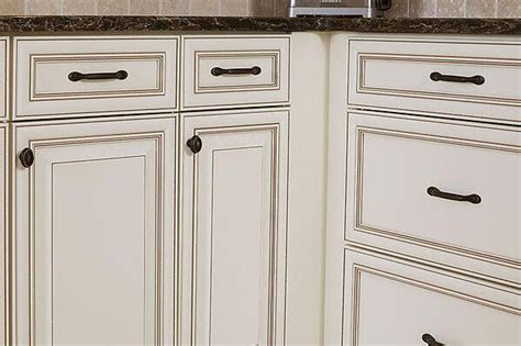 Glazed Cabinets Add Traditional Depth And Dimension To Any Kitchen