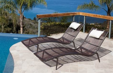 Chaise Lounges And Daybeds Beach Beds Icon Outdoor Contract