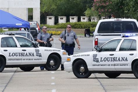 baton rouge shooting what we know so far about the deadly assault on