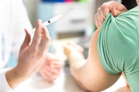 In deutschland stecken sich die meisten betroffenen durch ungeschützten geschlechtsverkehr an. Hepatitis Impfung in Österreich