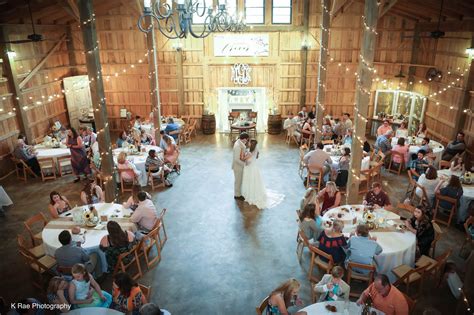 Kalioka Stables Barn Wedding Venue In Mobile Alabama Rustic Wedding
