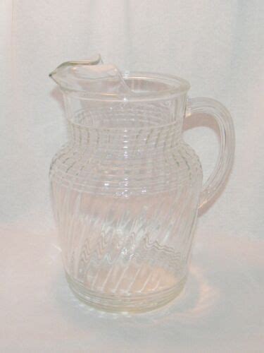RARE Vintage Hazel Atlas Lemonade Water Tea Pitcher W Ice Lip