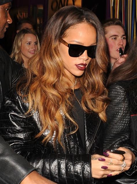 40 Rihanna Hairstyles To Inspire Your Next Makeover Huffpost