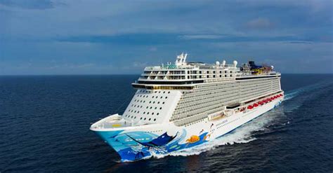 Norwegian Cruise Line Orders Four New Mega Ships Options On Two More