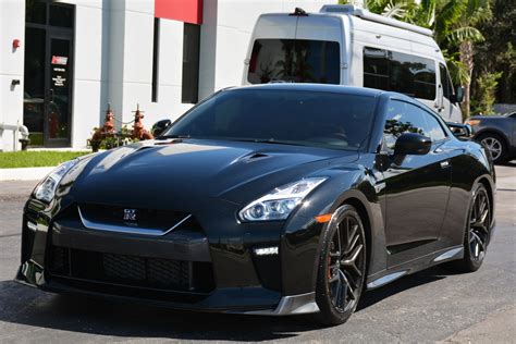 Fresh in town, first 2017 nissan gtr r35 in malaysia to equipped with ipe valvetronic exhaust system. Used 2017 Nissan GT-R Premium For Sale ($89,900) | Marino ...