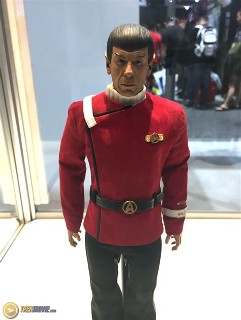 Sdcc17 Qmxs ‘star Trek Beyond Phaser ‘discovery