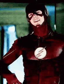 Barry Allen The Flash GIF Barry Allen The Flash Smirk Descubra E Partilhe GIFs