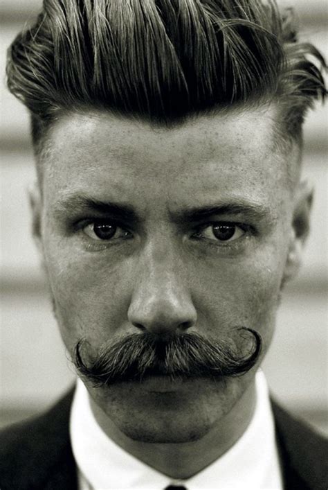 Best 10 Different Mustache Styles To Give A Try In 2017