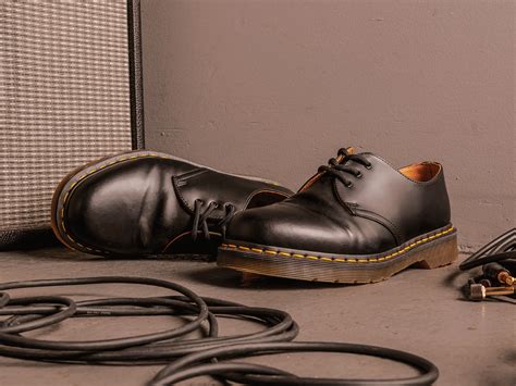 A Buyers Guide To Dr Martens Allsole Uk Kembeo