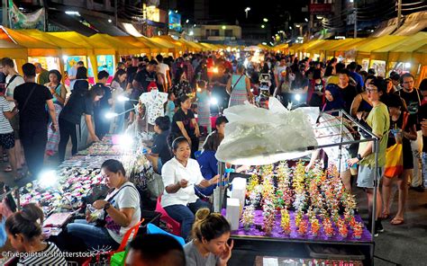 Hoi An Night Market A Shopping Paradise Vietnam Travel