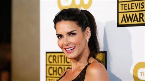 Angie Harmon Nude Pics 61 Sexy Pictures Of Angie Harmon