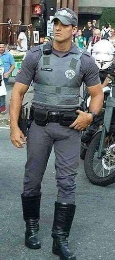 Police Bulge