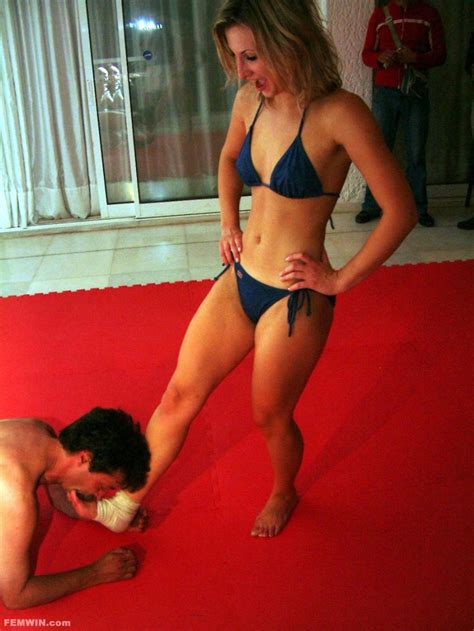 Now Lick In Mixed Wrestling Martial Arts Women Victory Pose