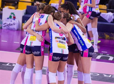 È per me un onore presentare oggi un torneo di tennis femminile importante, quale la fase di il trofeo marco bicego che si disputerà a vicenza é la tappa femminile di prequalificazioni agli. Volley femminile, Coppa Italia 2018: oggi (sabato 17 ...