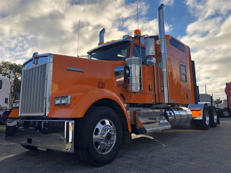 2021 Kenworth W900l Sleeper Semi Truck 86 Raised Roof