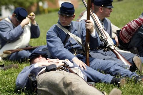 Vmi Cadets March North