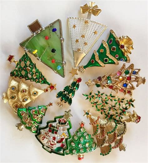 A Dozen Vintage Christmas Tree Brooch Pin Lot With Some Rhinestones Jewelry Christmas Tree