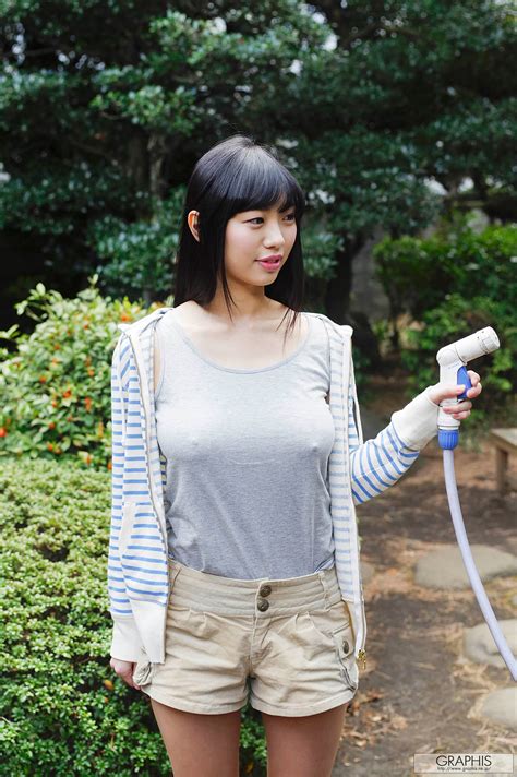 Nipples Through Clothing Asian Women Matsuri Kiritani Women Outdoors Nipple Bulge Long
