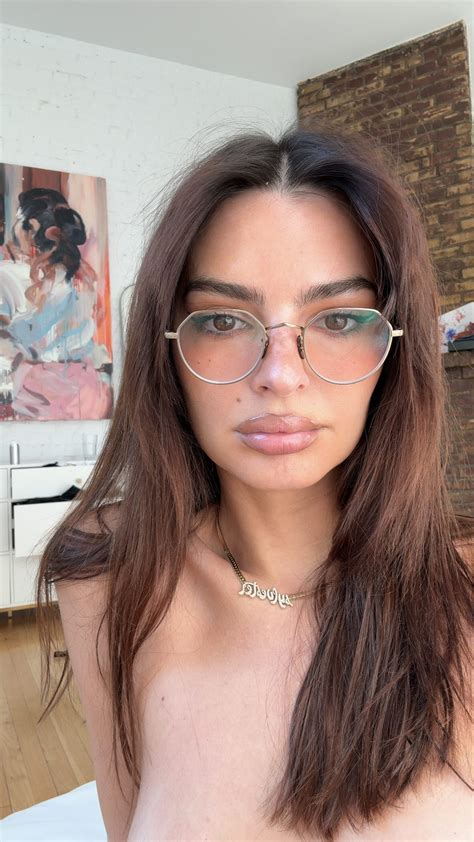 Emily Ratajkowski Goes Totally Nude In Just A Gold Necklace For Intimate Bed Selfie Inside Nyc