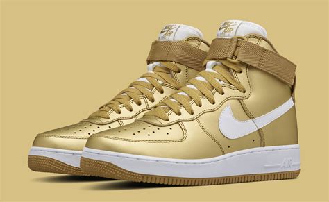 Check spelling or type a new query. Nike Goes for the Gold on Air Force 1 Retro | Sole Collector