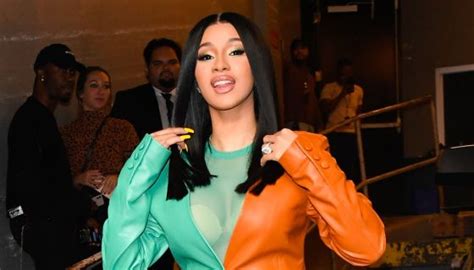 Cardi B Goes In On Trump Supporter Who Spell Checks Her Tweets
