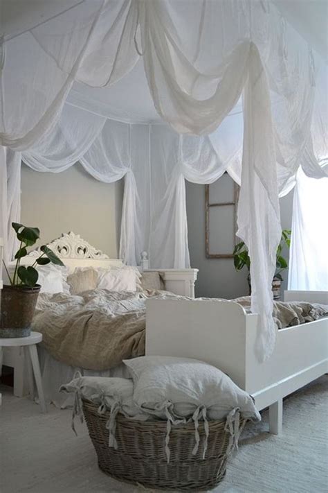 50 Romantic Bedroom With Canopy Beds Sweetyhomee Sovrumsidéer