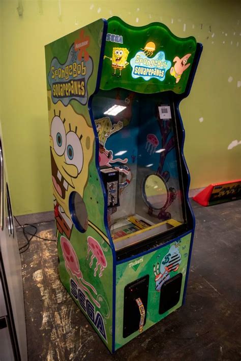 Spongebob By Sega Functional Used Shows Commercial Use See Pictures