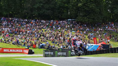 bsb 2022 cadwell park honda engine room