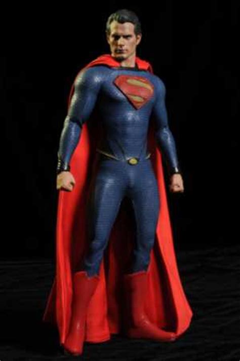 Review And Photos Of Hot Toys Man Of Steel Superman Sixth Scale Action