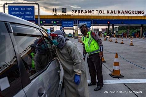 Larangan mudik dipercepat, epidemiolog dorong pemerintah mengedepankan tes dan penelusuran kontak. ASN dilarang bepergian ke luar daerah, mudik, atau cuti ...