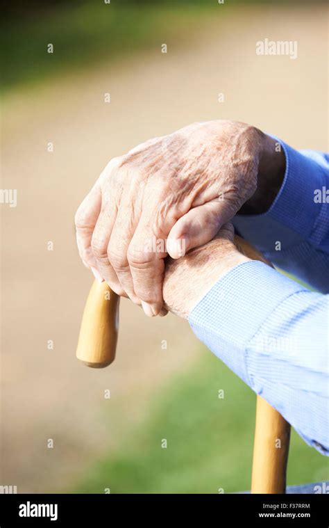 Old Mans Hands High Resolution Stock Photography And Images Alamy