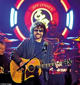 Elos Jeff Lynne Gives First Concert Tour In Over 30 Years In Liverpool