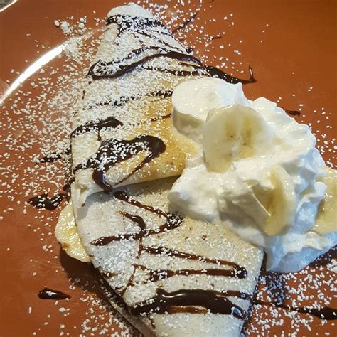 Kehadiran jajanan kekinian yang bertebaran membuat hal penting saat memasak adalah wajan sebagai wadah untuk memasaknya. BANANA BLAST CREPES - Masakan Mbak Rini