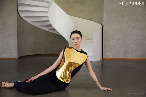 China Entertainment News Qi Xi Covers Fashion Magazine