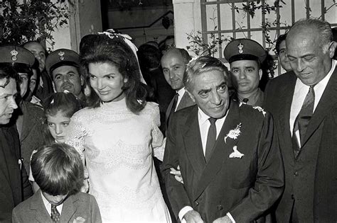 Jacqueline Kennedy Cinquantanni Fa Diventava La Signora Onassis