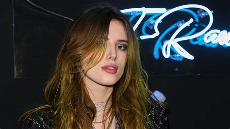 Bella Thorne Weight Loss Photos Why She Struggles To Gain Weight