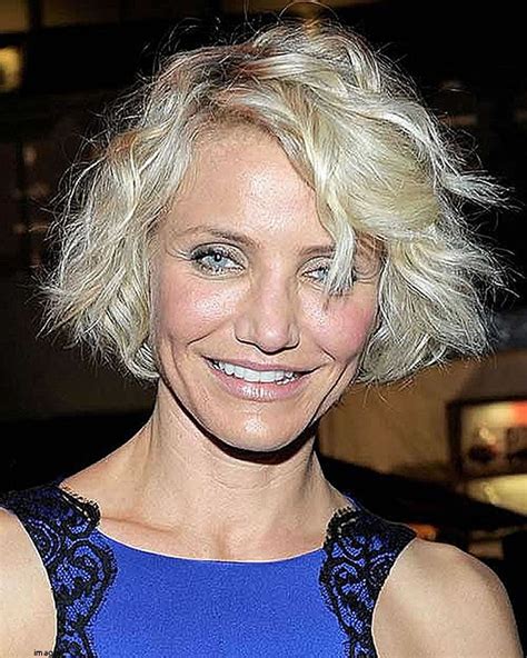 35 Cool Short Hairstyles For Women Over 60 In 2021 2022 Page 6