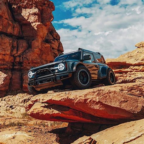 Low And Wide Ford Bronco Still Looks Fit For Rock Climbing Could