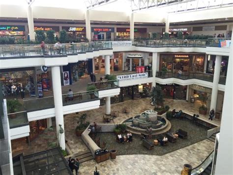 Charleston Town Center Mall 2020 All You Need To Know Before You Go With Photos Charleston