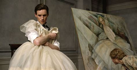 Movie Review ‘the Danish Girl Is A Pretty Picture About A Transgender