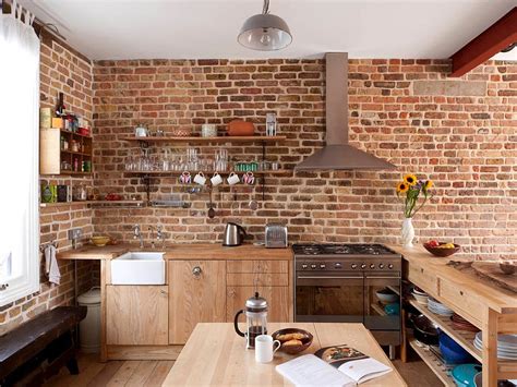 Dépensez 499 $ à 998 $ et obtenez 15 % de rabais sur le prix de l'article individuel. 50 Trendy and Timeless Kitchens with Beautiful Brick Walls