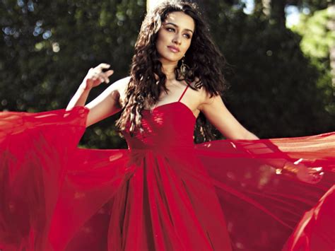 aashiqui 2 movie actress shraddha kapoor 2013 it s all about wallpapers