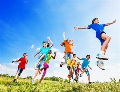 Прямые интернет видео трансляции спортивных матчей: Спорт за малки и пораснали деца